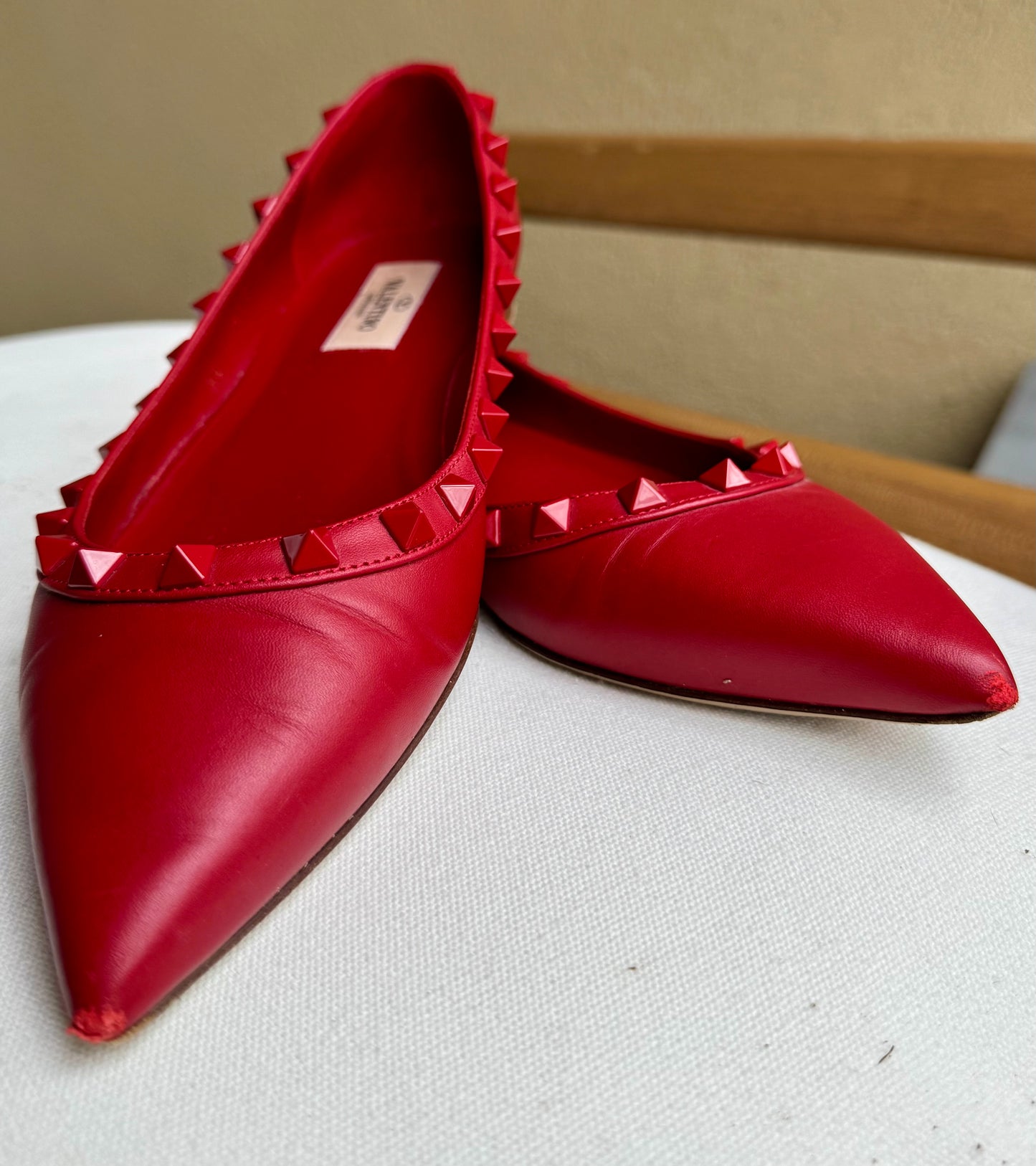 Valentino Garavini Calfskin Lacquered Monochrome Rockstud Ballerina Flats - sz 37.5