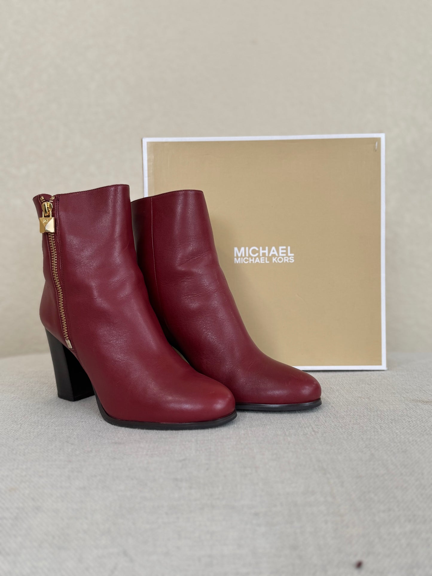 Michael Kors Frenchie Ankle Boots - sz 8 (NWT)