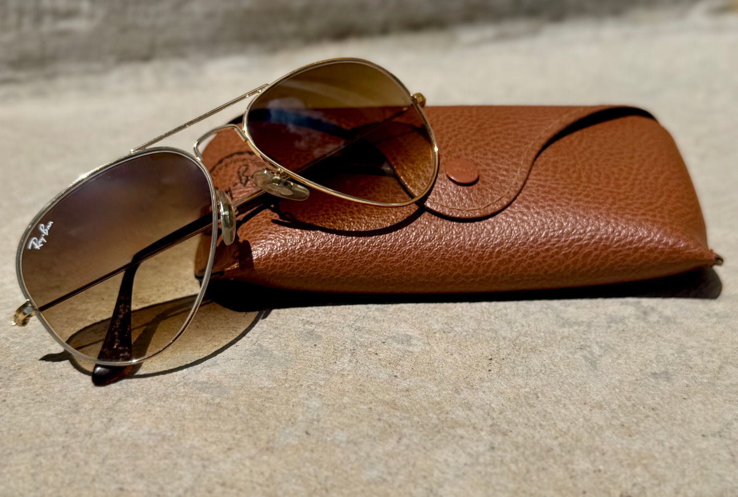 Vintage Ray-Ban Aviators - Gold/Brown
