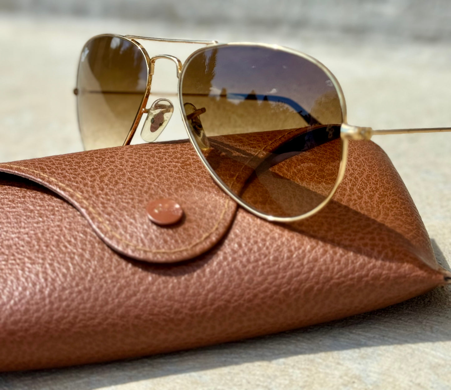 Vintage Ray-Ban Aviators - Gold/Brown