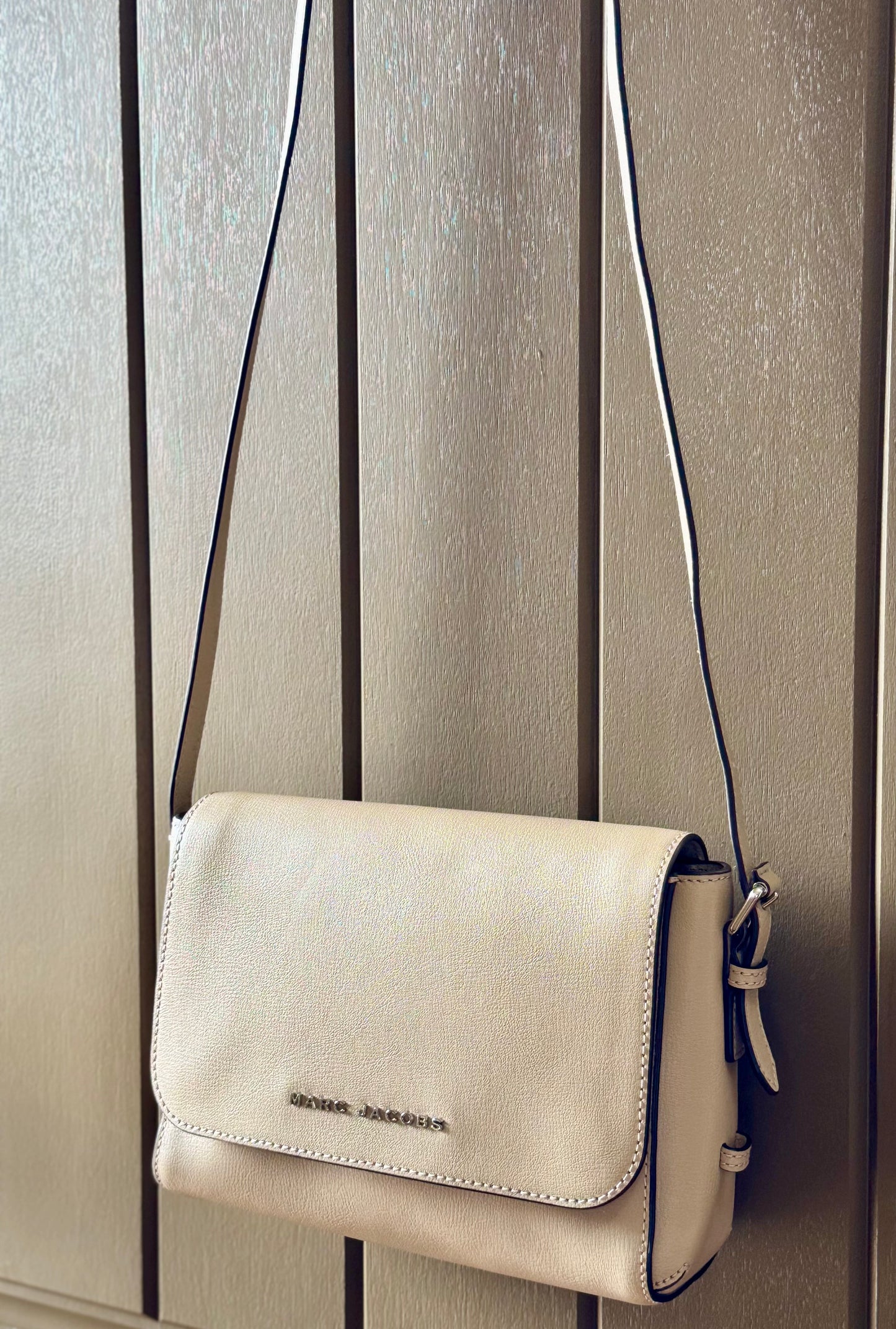 Marc Jacobs Commuter Medium Crossbody Bag (NWOT)