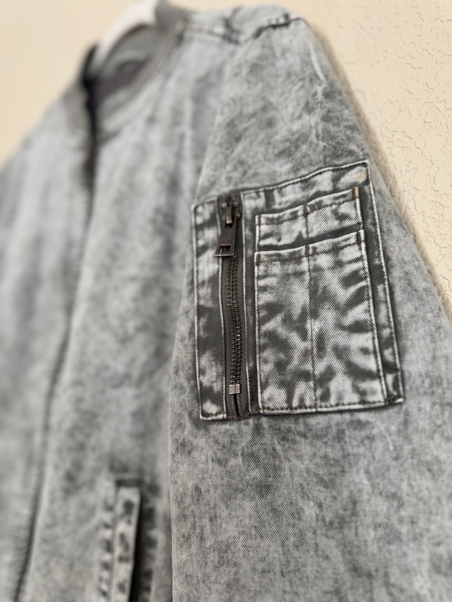 Vintage Levi’s Acid Wash Bomber Jacket - sz M